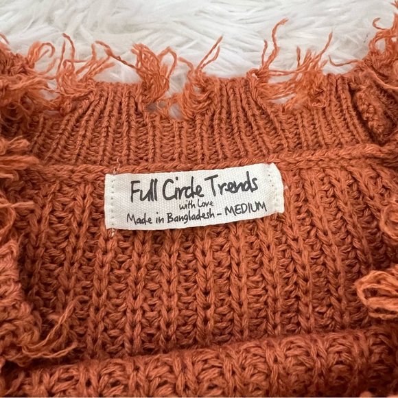 Full Circle Trends Sweater BNWT - Picture 3 of 5